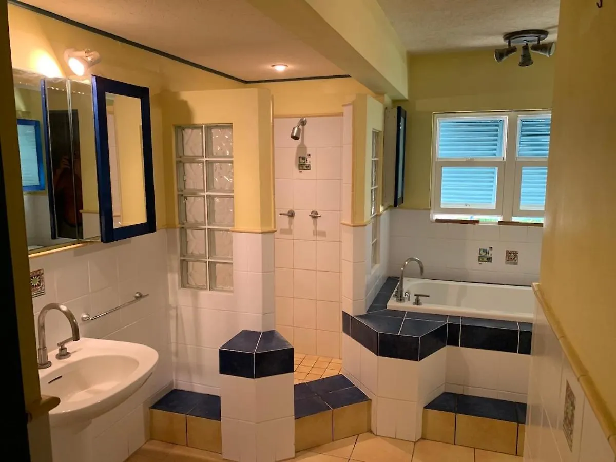 Seamoon Villetta True Blue Holiday home